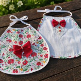 Červené folklórne svadobné podbradníky
